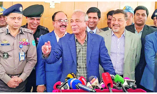 নির্বাচন ফ্রি ফেয়ার ক্রেডিবল হবে, কোনো শঙ্কা নেই : স্বরাষ্ট্র উপদেষ্টা