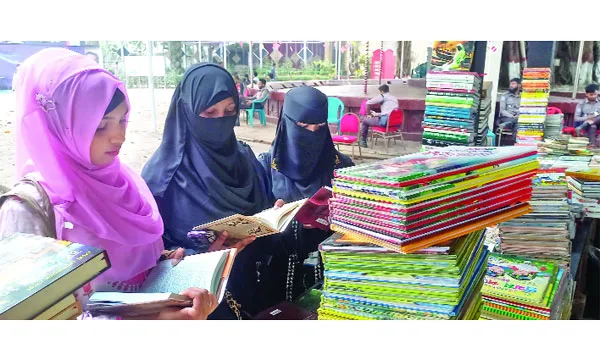 কম সমাগমে নেই প্রত্যাশিত বিক্রি
