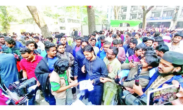 জকসুতে ভিপি, জিএস, এজিএস ৩ পদেই এগিয়ে শিবির সমর্থিত প্রার্থীরা