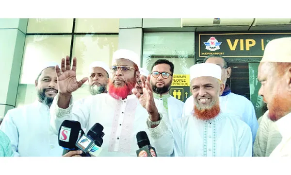 সরকার কর্তৃত্ববাদী একদলীয় পথে  হাঁটছে :  	গোলাম পরওয়ার