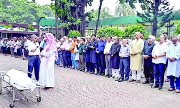 চিরনিদ্রায় শায়িত মুস্তাফা মনোয়ার