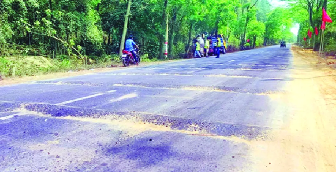 সেই জাঙ্গালিয়ায় গতিরোধক বসিয়েই দায় সারল সওজ, মূল দাবি ৬ লেনের