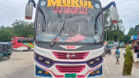 বকশীগঞ্জে বাসের ধাক্কায় শিশু নিহত