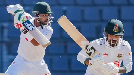 সেঞ্চুরি করে ফিরলেন শান্ত, বড় সংগ্রহের পথে বাংলাদেশ