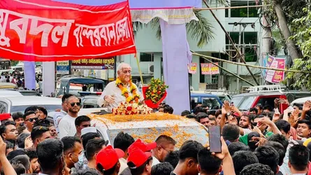 পাহাড়ের প্রান্তিক মানুষের অবস্থার উন্নয়নে সর্বাধিক গুরুত্ব দিয়ে কাজ করা হবে