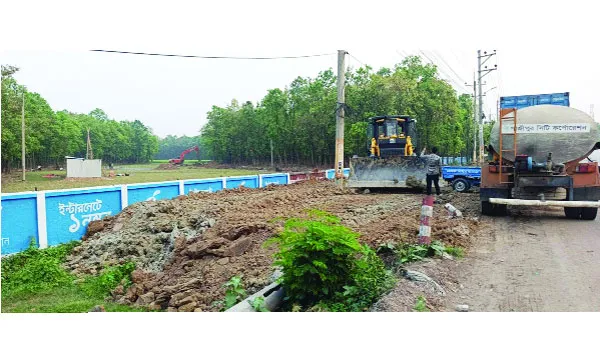সংরক্ষিত বনভূমি নাকি বর্জ্য ব্যবস্থাপনা কেন্দ্র, ভাওয়াল নিয়ে দু’পক্ষ মুখোমুখি
