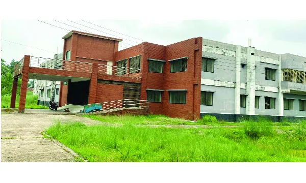 ১৭ কোটি টাকার হাসপাতাল অচল ২০ শয্যা হলেও নেই একটি বেড