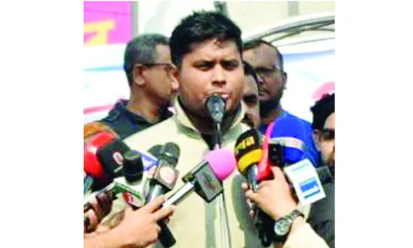বিএনপির সমর্থকরা দাঁড়িপাল্লা ও শাপলা কলিতে ভোট দিতে মুখিয়ে আছেন : হাসনাত আব্দুল্লাহ
