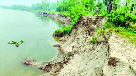 করতোয়ার পেটে বাঁধ ও সড়ক দুর্ভোগে হাজারো মানুষ