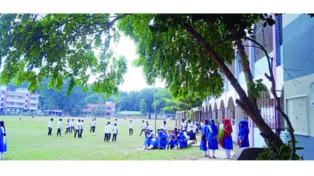 শিক্ষকদের আন্দোলনে ক্ষতিগ্রস্ত শিশু শিক্ষার্থীরা, উদ্বিগ্ন অভিভাবক