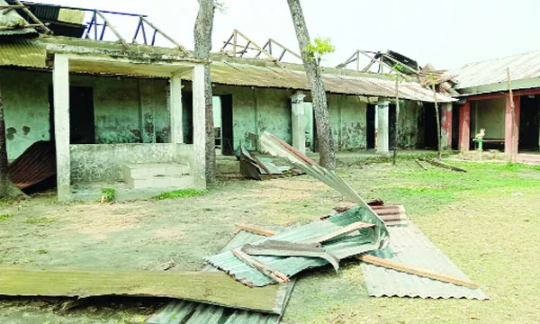 গৌরীপুরে ঝড়ে লণ্ডভণ্ড মাদরাসা শিক্ষা কার্যক্রম ব্যাহত