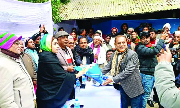 নগরকান্দায় আ’লীগ নেতার বিএনপিতে যোগদান