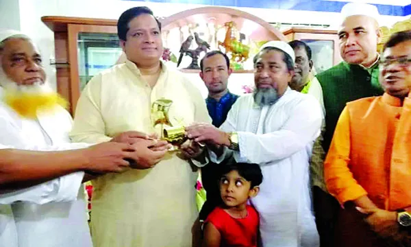 সরকারি পদে থেকেই বিএনপির মনোনয়ন পেলেন ডা: রফিক