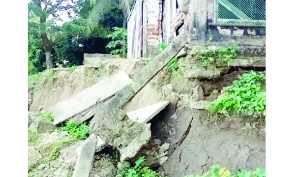 কুশিয়ারা নদীর ভাঙনে বিপর্যস্ত মৌলভীবাজারের ১০ গ্রাম