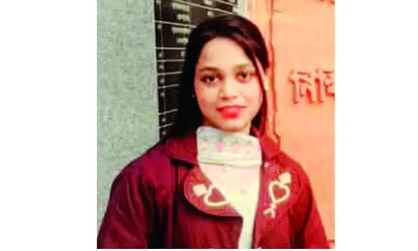 রাজশাহী মেডিক্যালে চান্স পেয়েছেন নাজনীন আক্তার