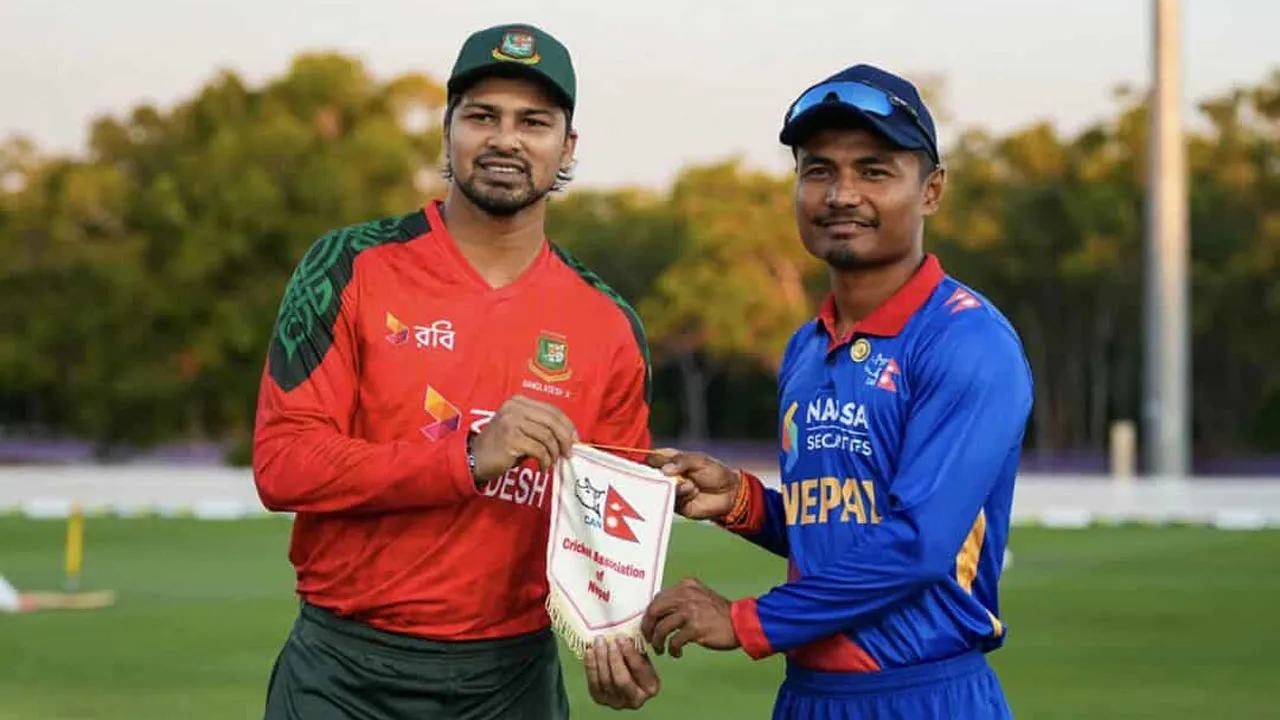 এক পরিবর্তন নিয়ে নেপালের বিপক্ষে মাঠে নেমেছে বাংলাদেশ