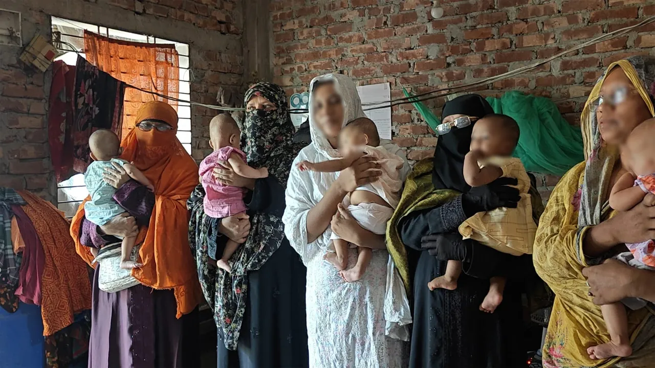 বাউফলে পাঁচ নবজাতকের অসহায় পরিবারে জামায়াত নেতা ড. মাসুদের সহায়তা