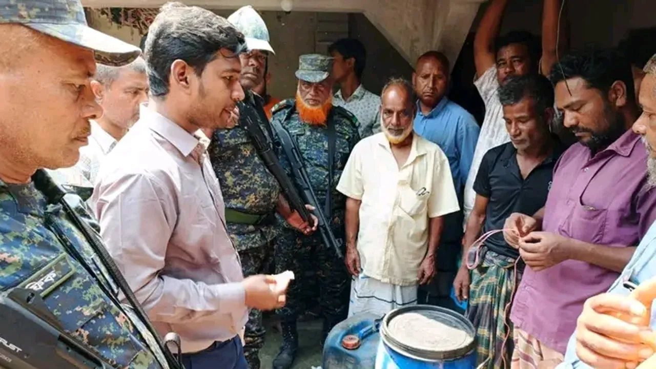 পঞ্চগড়ে অবৈধ ডিজেল মজুদের দায়ে এক ব্যক্তিকে জরিমানা