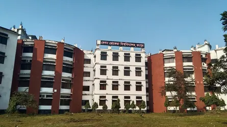 বেরোবির ৮ শিক্ষার্থীকে আজীবন বহিষ্কার