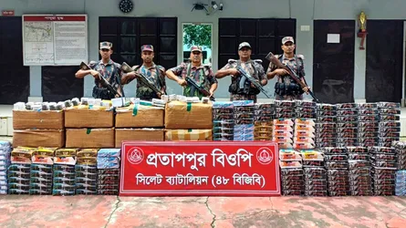 সিলেট সীমান্তে আবারো কোটি টাকার চোরাইপণ্য জব্দ
