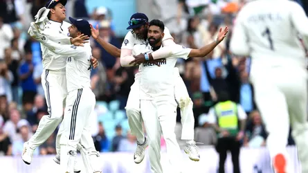 ইংল্যান্ডের বিপক্ষে রুদ্ধশ্বাস জয় ভারতের