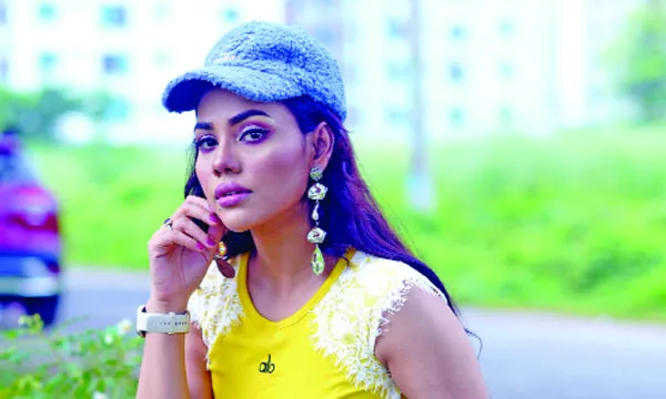 নির্ভরযোগ্য হয়ে উঠছেন পারিসা জান্নাত