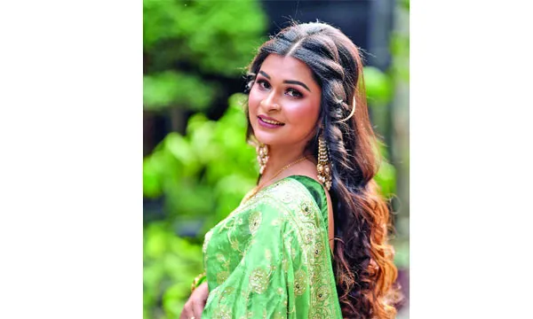 পরপর নতুন দুই ফোক গান নিয়ে জুঁই