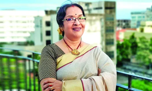 নারীরা কুপ্রস্তাব পান নিজেদের দোষে : মমতা শঙ্কর
