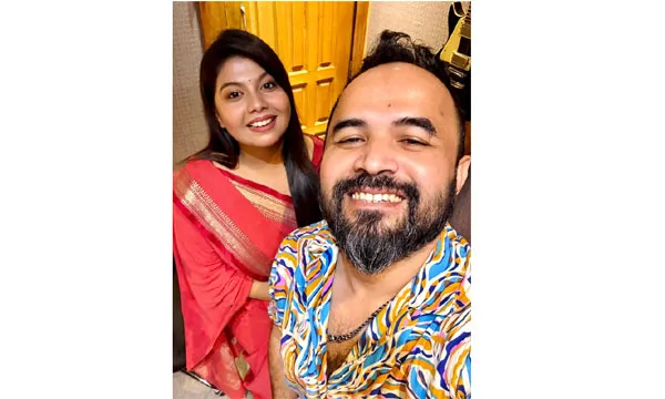 এমিলের সুরে নাটকের গানে ইয়াসমিন লাবণ্য
