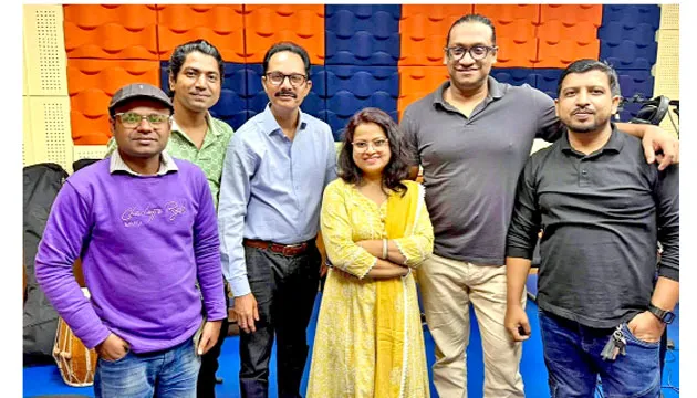 বিজয় দিবসের বিশেষ গীতিনকশা ‘লাল-সবুজের পতাকা’