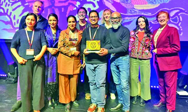 বাংলাদেশী ‘মাস্টার’-এর রটারডাম জয়!