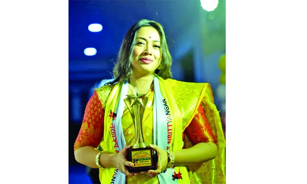 অভিনেত্রী শানুর নৃত্যে  সম্মাননা অর্জন