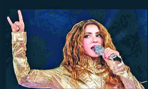 ভারতে শাকিরার কনসার্ট স্থগিত