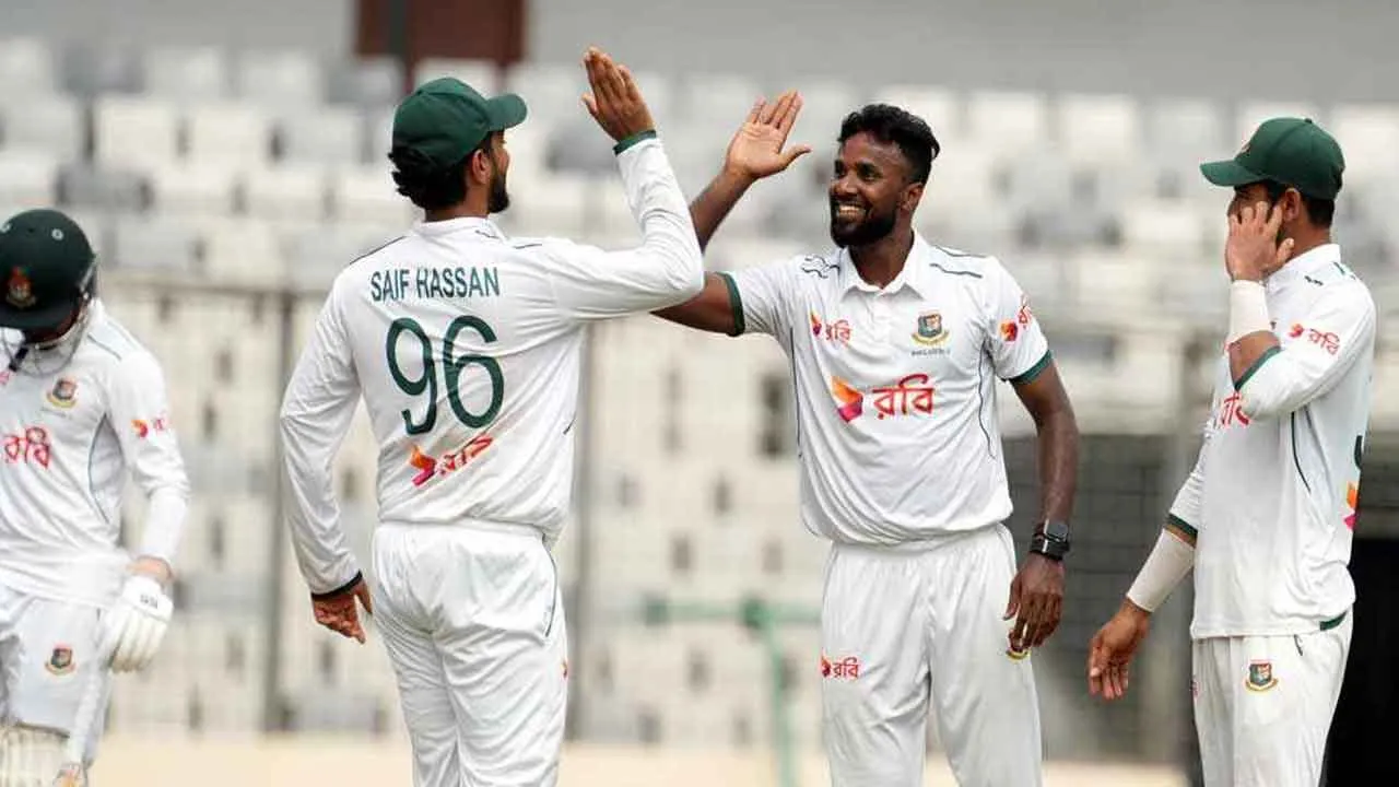 প্রস্তুতি ম্যাচেও ব্যর্থ ব্যাটাররা, নাইম-এবাদতের ৩ উইকেট