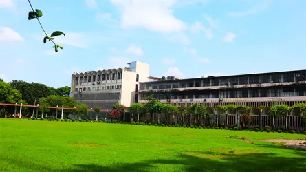 বাকৃবিতে অচলাবস্থার অবসান, ক্লাস শুরু ৫ অক্টোবর
