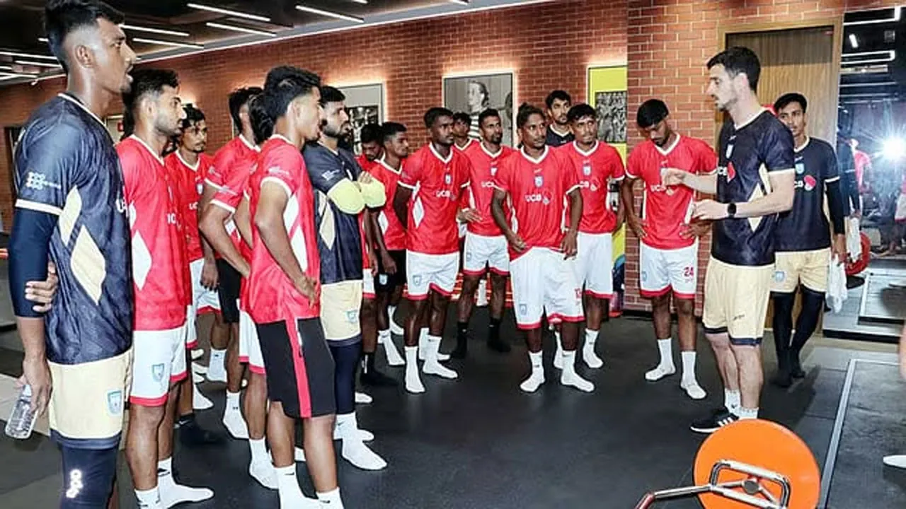 হামজা-সামিতদের না পাওয়ায় সমস্যা দেখছেন না ডুলি
