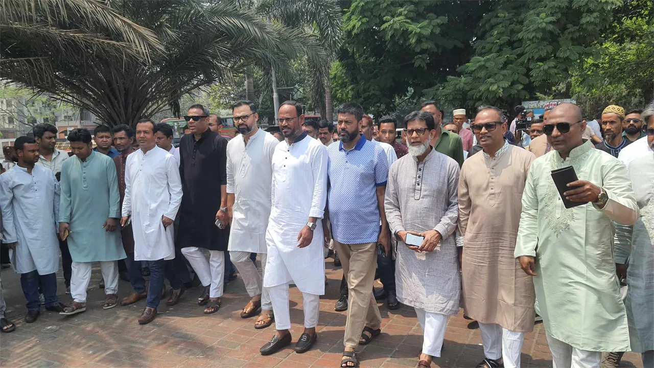 স্বাধীনতা কনসার্টের ভেন্যু পরিদর্শনে বিএনপি নেতারা