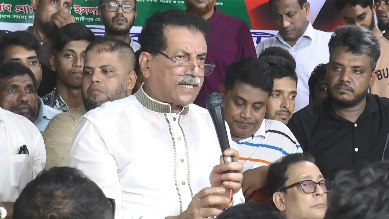 এনসিপি সরকারে না গিয়েও সরকারি সকল সুযোগ-সুবিধা নিচ্ছে : বিএনপি নেতা