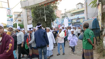 আড়াইহাজারে বিএনপির মনোনয়ন পরিবর্তনের দাবিতে করা মিছিলকে কেন্দ্র করে উত্তেজনা