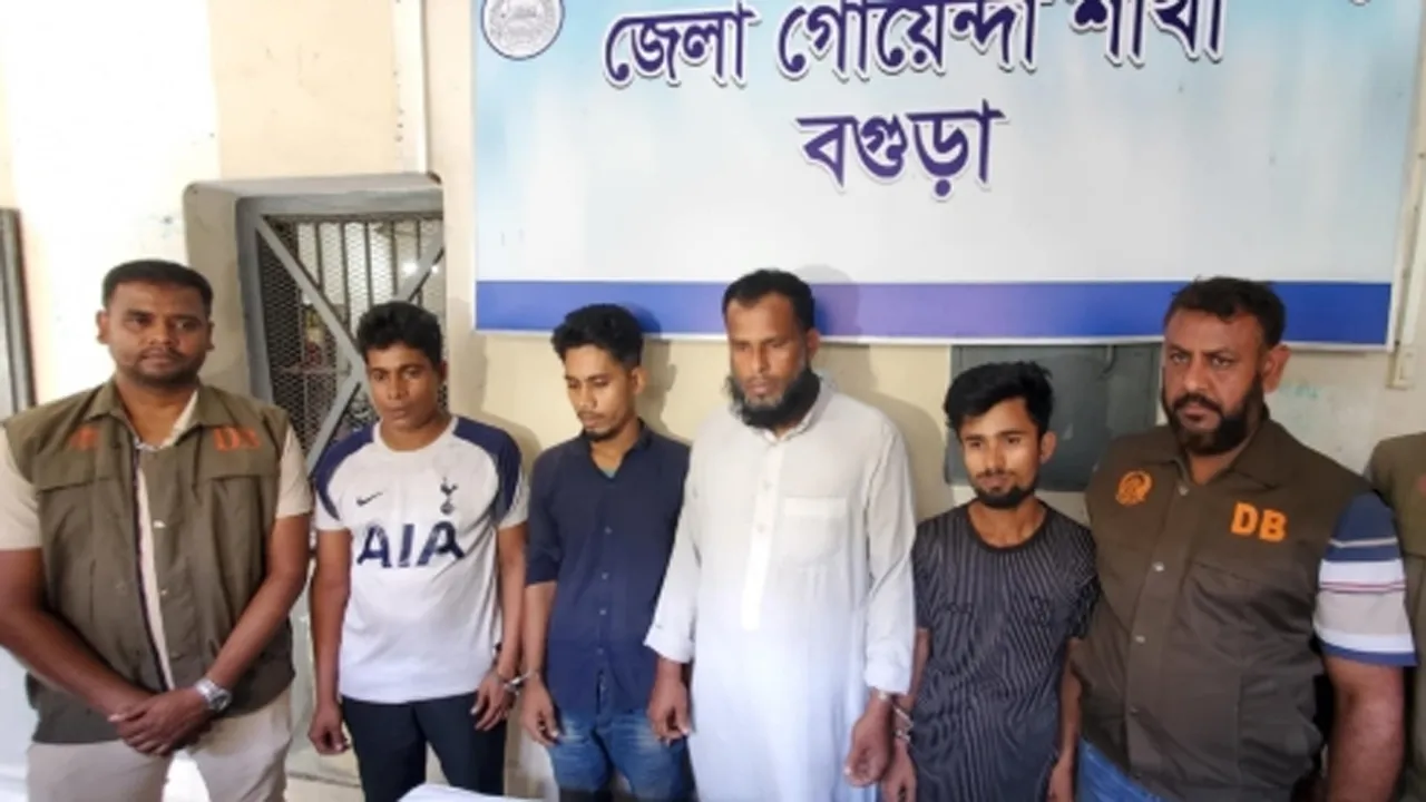 বগুড়ায় প্রাণ ডেইরি ফার্মে ডাকাতি : গ্রেফতার ৫, নগদ টাকা উদ্ধার