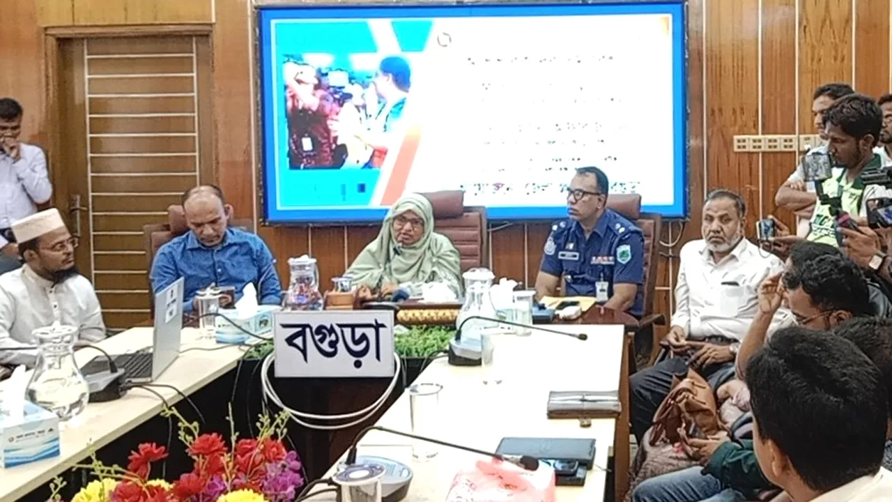 জুলাই আহতদের চিকিৎসা না পাওয়ার ক্ষোভ মায়েদের