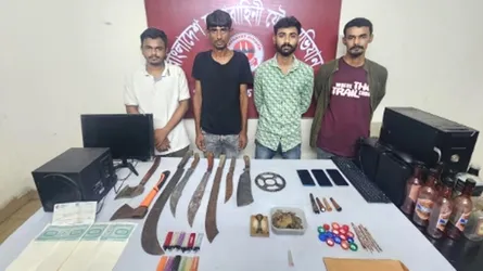 বগুড়ায় অপহৃত তিন শিক্ষার্থীকে উদ্ধার, আটক কিশোর গ্যাংয়ের ৪ সদস্য