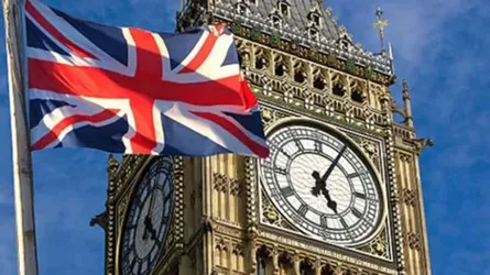 ব্রিটেনে বাংলাদেশীসহ ৮০ হাজার পরীক্ষার্থীর ভিসা বাতিল