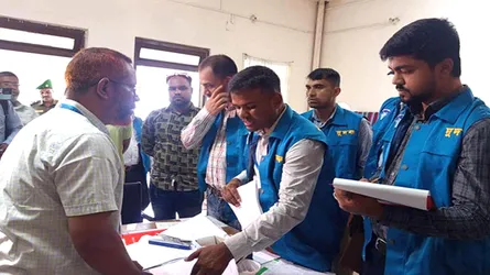 সিলেট ওসমানী হাসপাতালে দুদকের অভিযান
