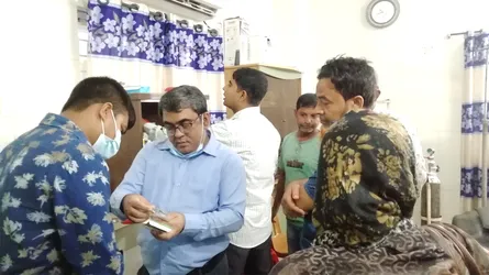 চুয়াডাঙ্গায় ক্লিনিক ও ডায়াগনস্টিক সেন্টারে ভোক্তা অধিকার অধিদফতরের অভিযান, জরিমানা