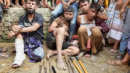 চান্দিনায় ৫ ডাকাতকে গণপিটুনি