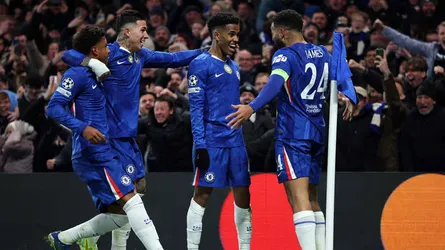 স্ট্যামফোর্ড ব্রিজে নাজেহাল বার্সেলোনা, চেলসির বড় জয়