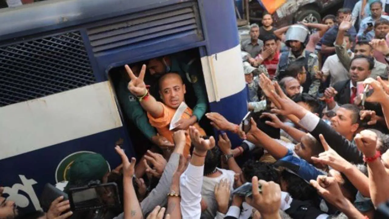 চিন্ময় দাসের জামিন প্রশ্নে রুল শুনানি এপ্রিলে