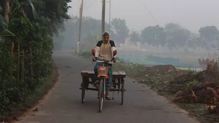 চুয়াডাঙ্গায় তাপমাত্রা হ্রাস, কার্তিকের শেষে বাড়ছে শীতের প্রকোপ