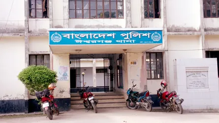 ঈশ্বরগঞ্জে ‘লকডাউন’ কর্মসূচি ঘিরে পুলিশের অভিযান, আটক ৫